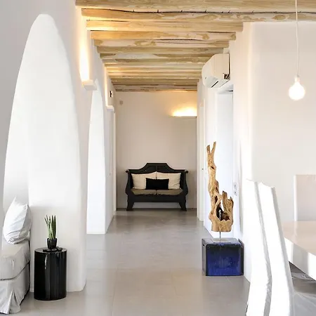 Florentine Fanari (Mykonos)